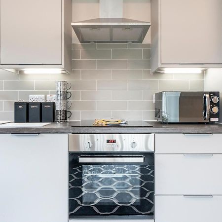 Pass The Keys Luxurious 1Br Apt In Prime Location With Top Amenities Daire Belfast Dış mekan fotoğraf